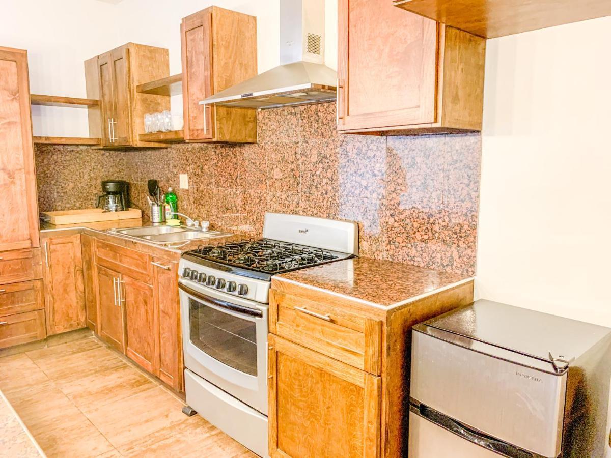 Beautiful 3 Bdr 2,5 Bath- Steps From Beach W/Pkg 提华纳 外观 照片